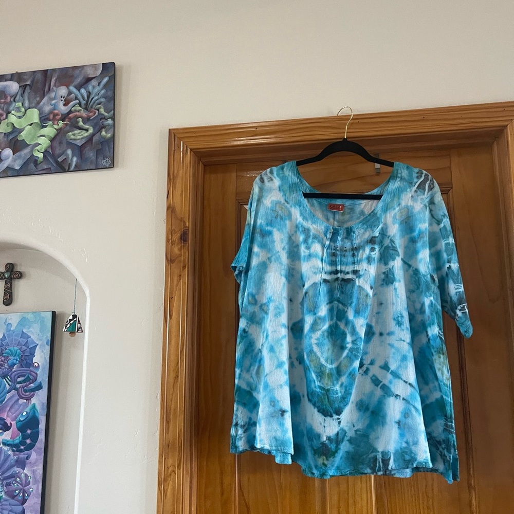 Oh My Gauze! Size 3 (XXL) custom tie dye geode shirt